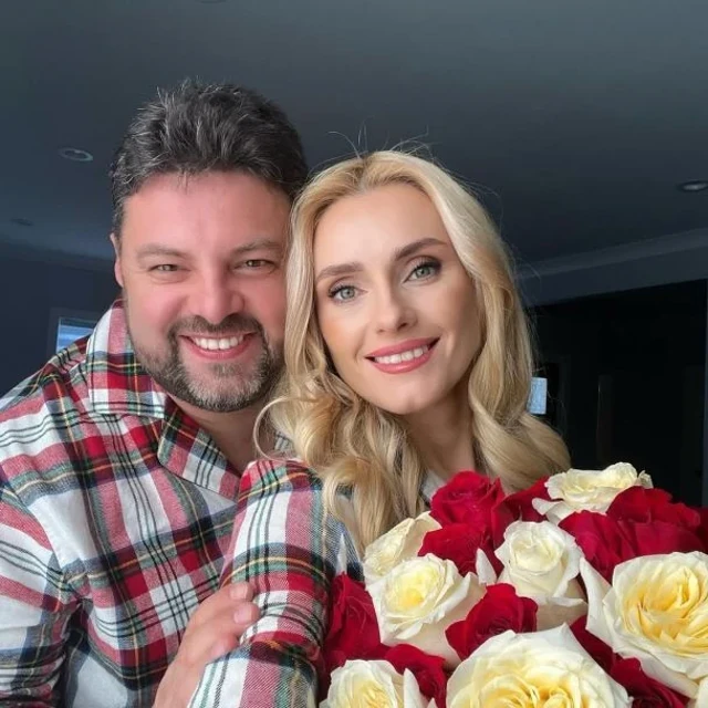 Федишин відзначила 20-річчя шлюбу з Човником архівним весільним фото
