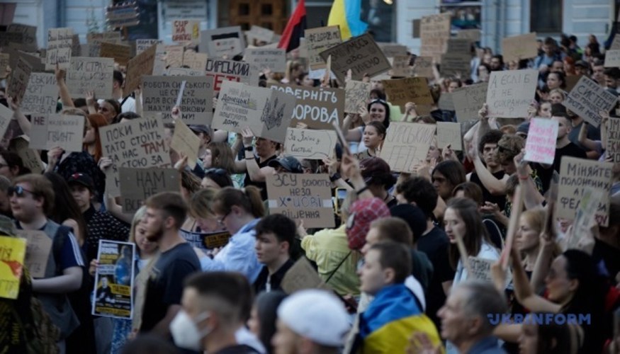П’ятий день протестів: підтверджена чисельність у Тернополі, Миколаєві та Чернівцях