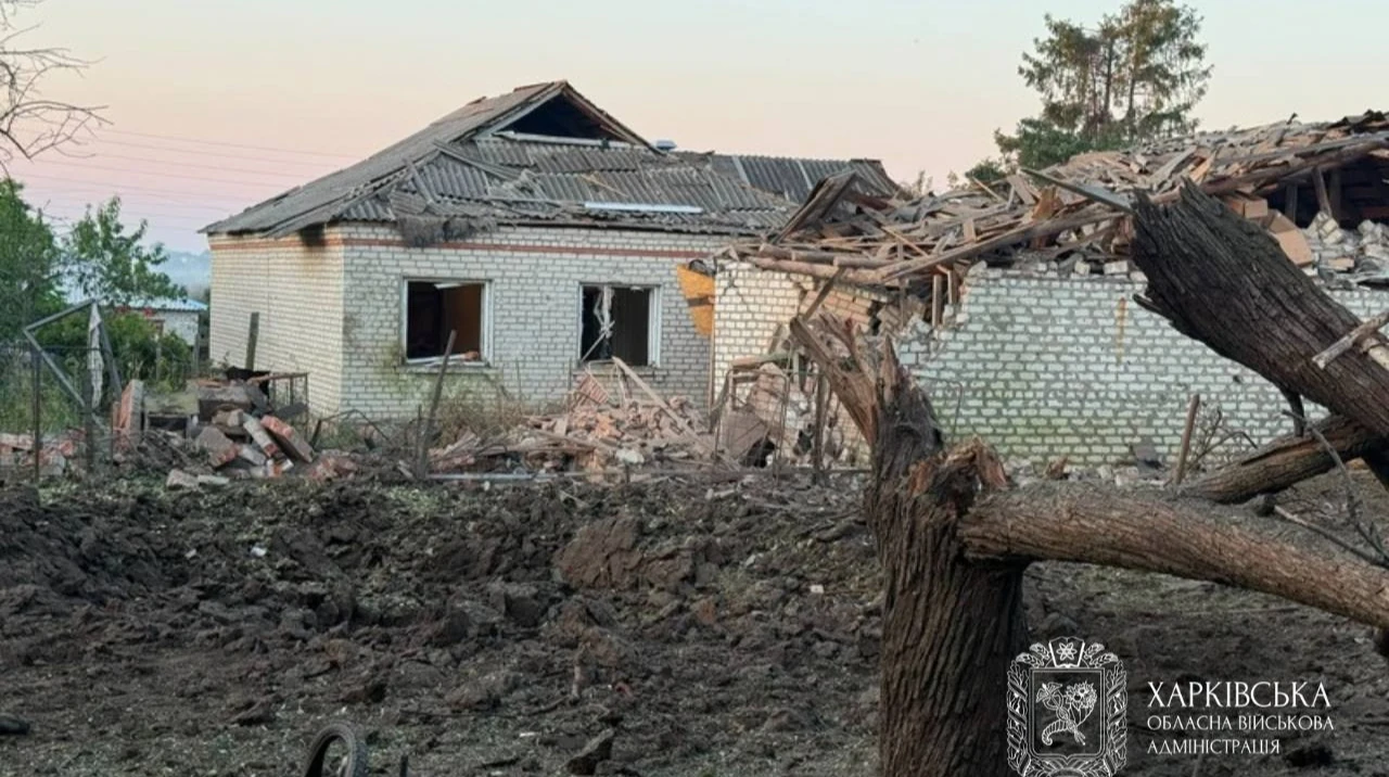 Наслідки російської атаки на Ізюм 18 серпня: пошкоджені приватні будинки