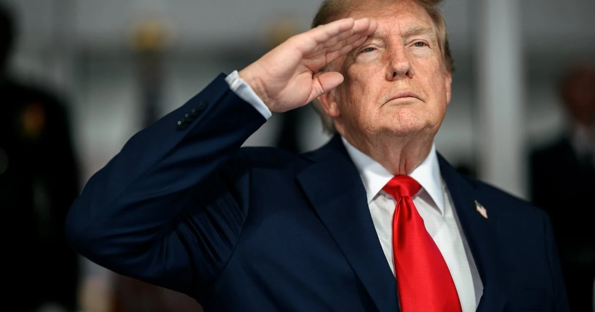 Президент США Дональд Трамп в Овальному кабінеті Білого дому