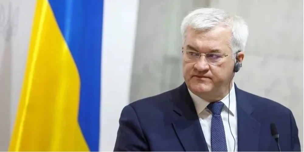 Андрій Сибіга під час зустрічі з журналістами, REUTERS/Valentyn Ogirenko